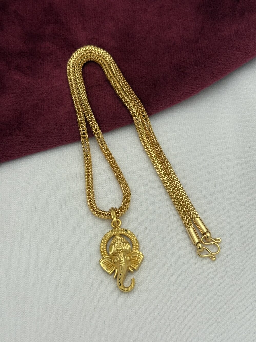 Vinayagar Short chain RC2554