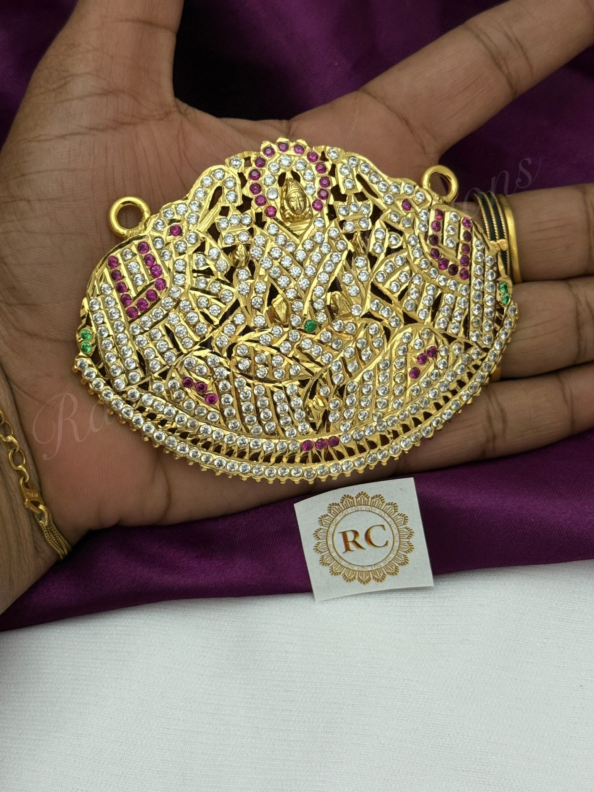 Traditional lakshmi pendent RC2898