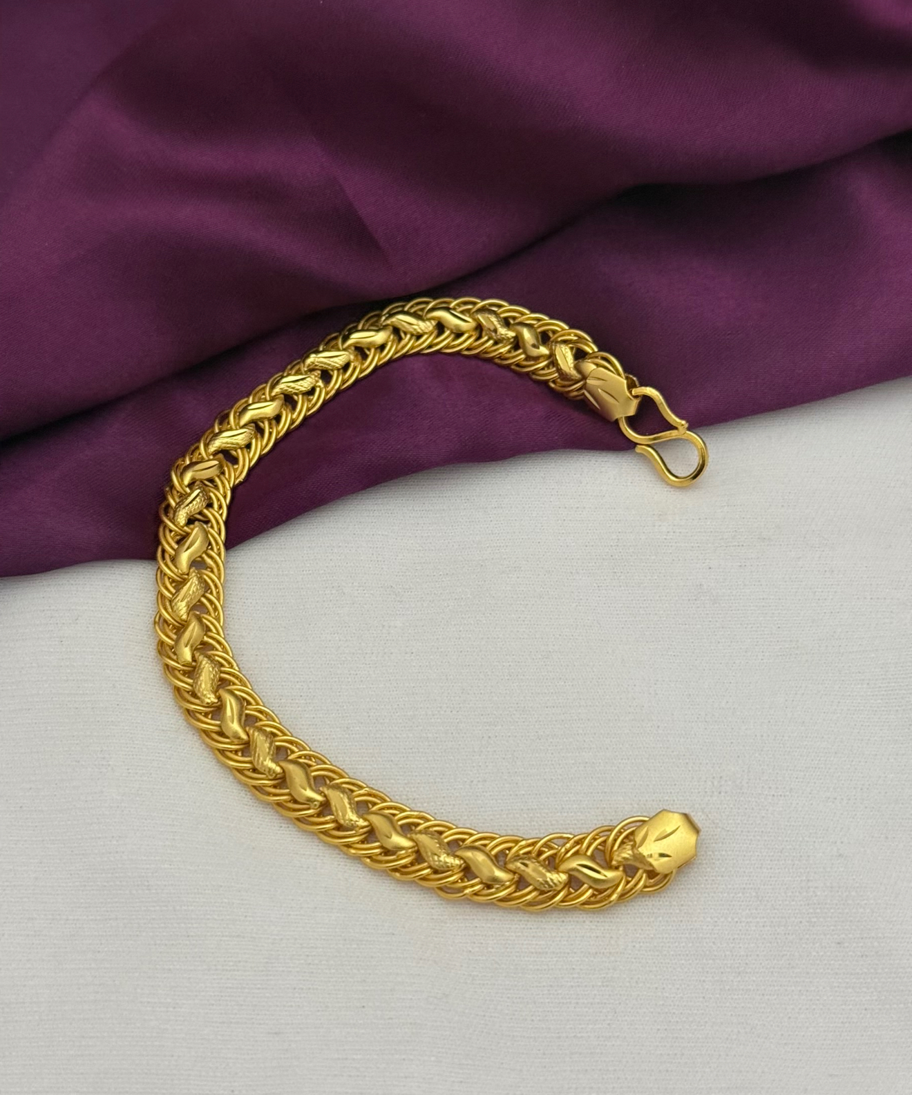Forming bracelet RC1656
