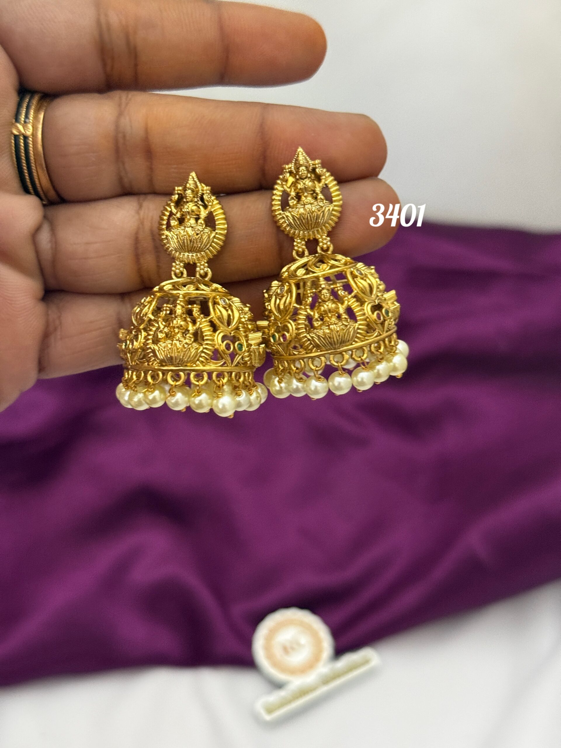 Antique jimiki RC3401