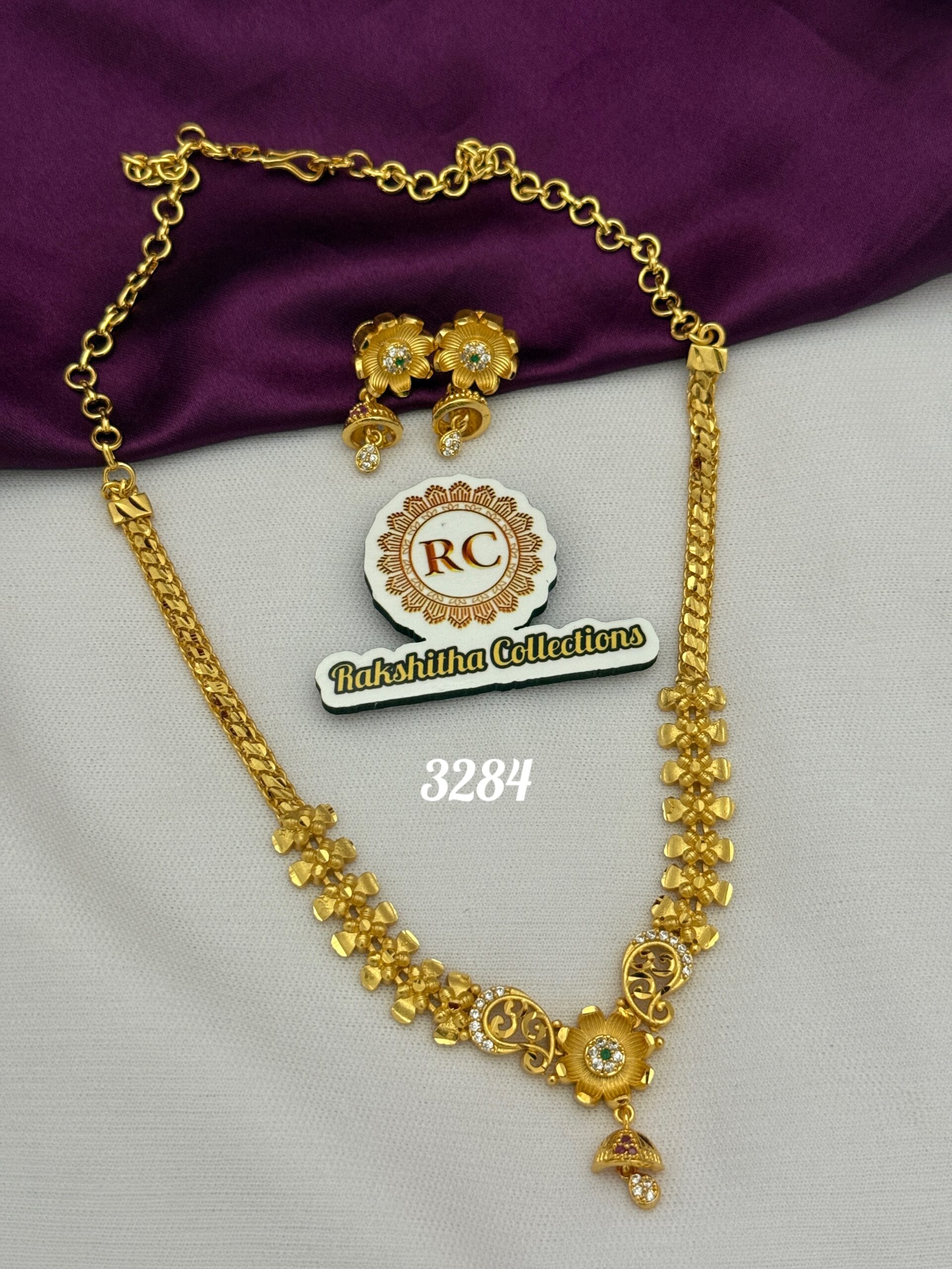 Forming necklace RC3284