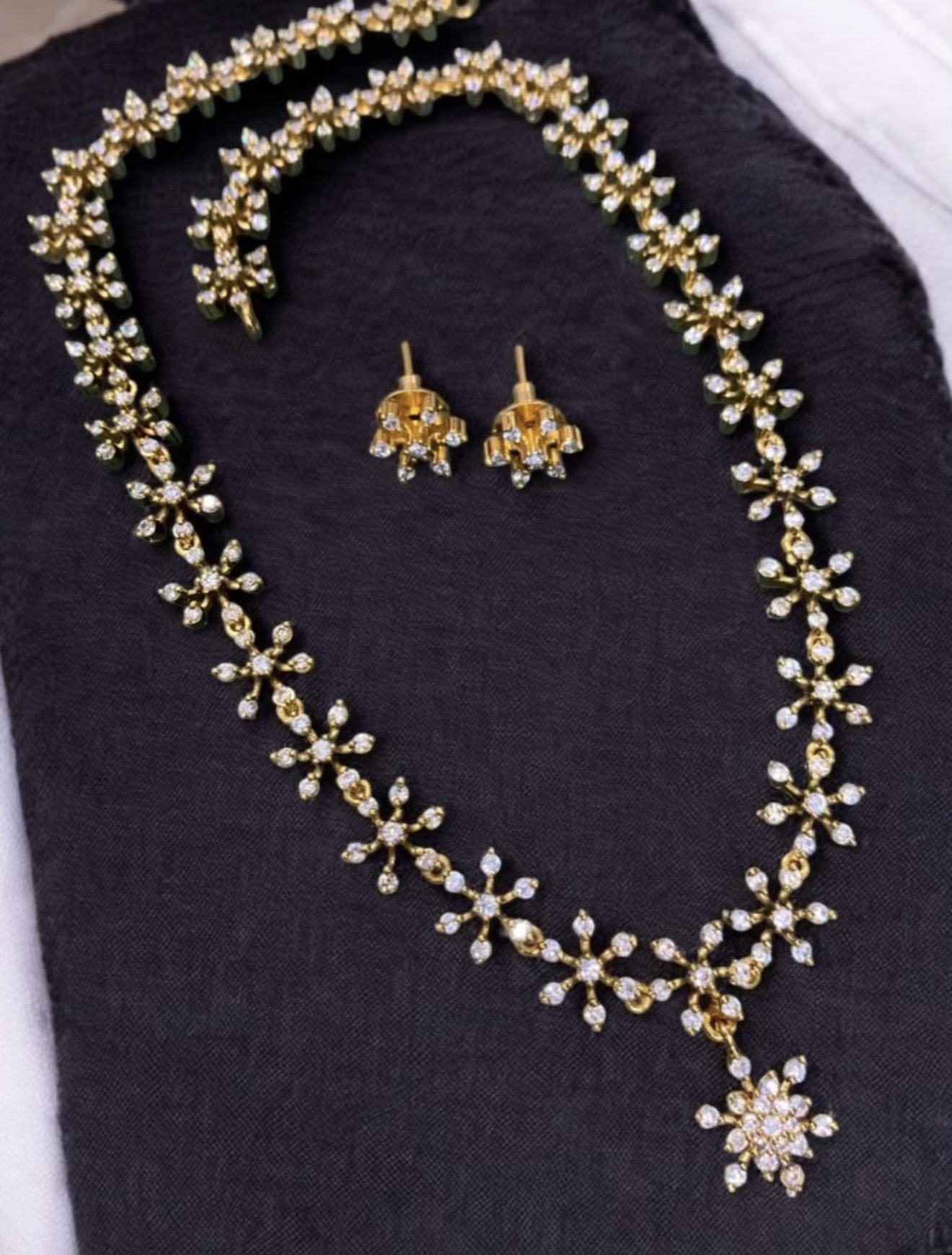 Antique mid chain RC1328