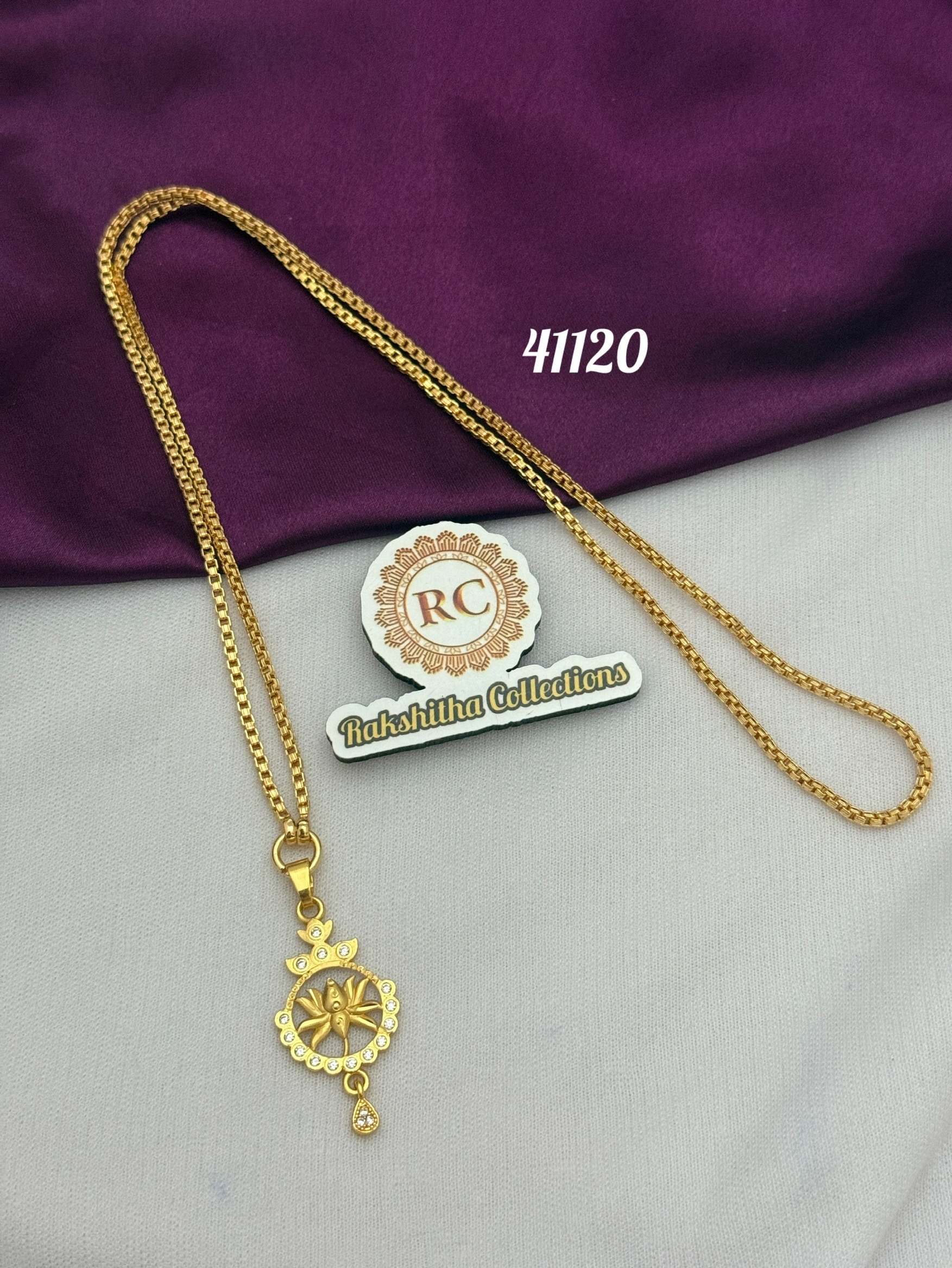 Lotus dollar chain RC4120