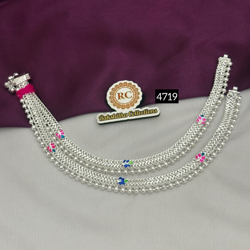 Silver look anklet RC4719