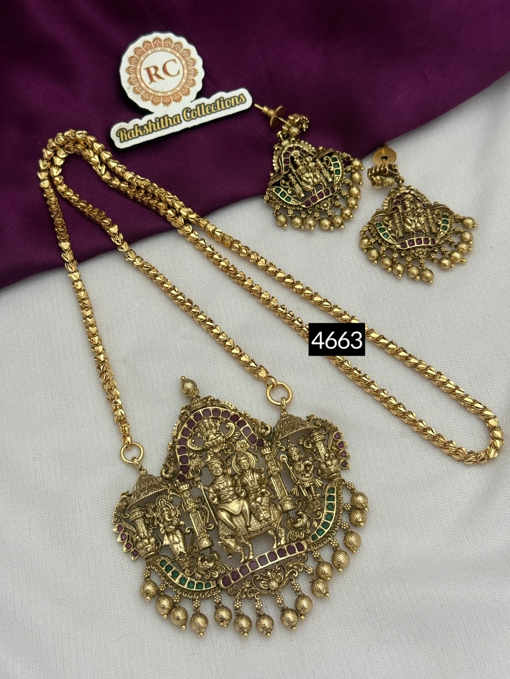 Antique dollar with chain RC4663