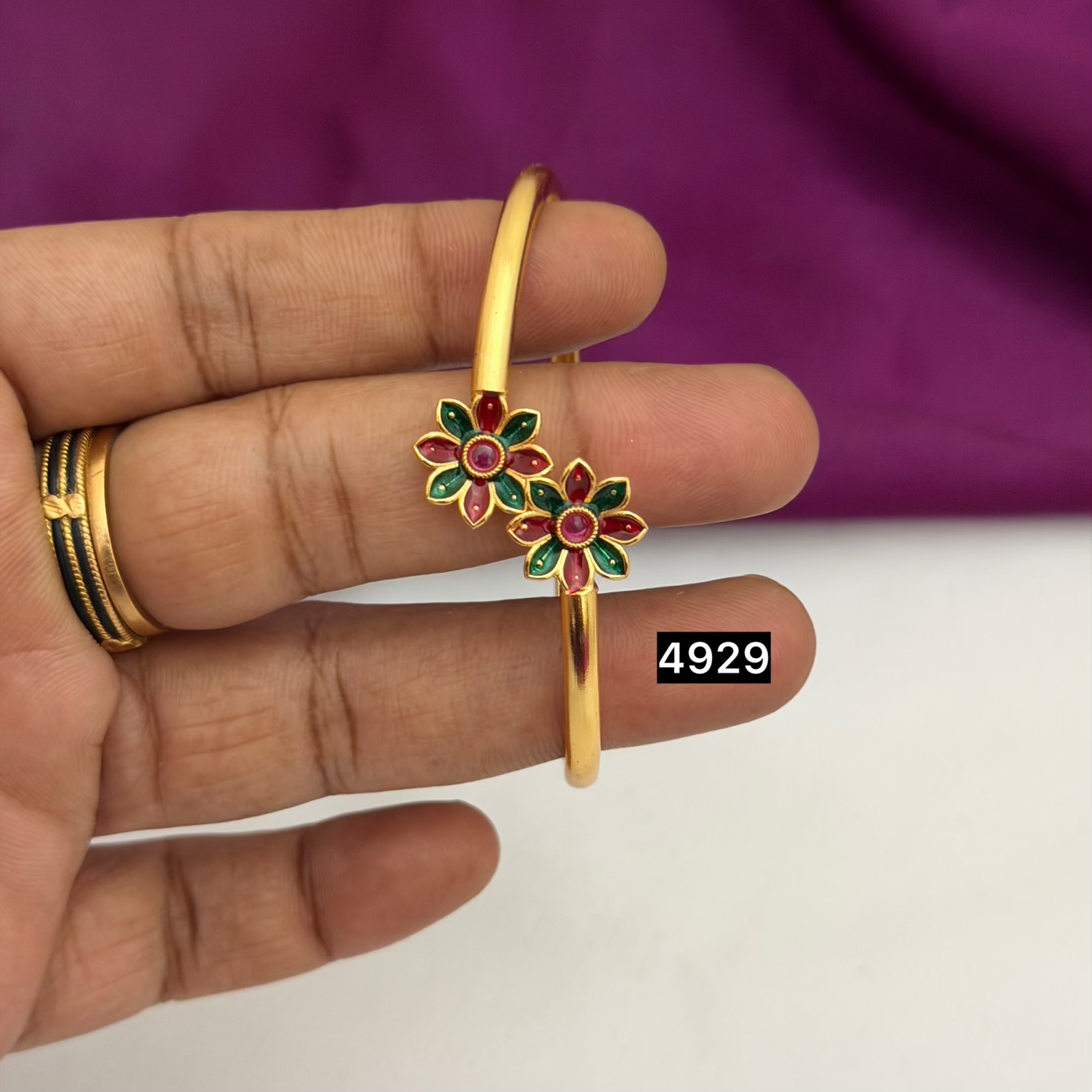 Adjustable kada RC4929