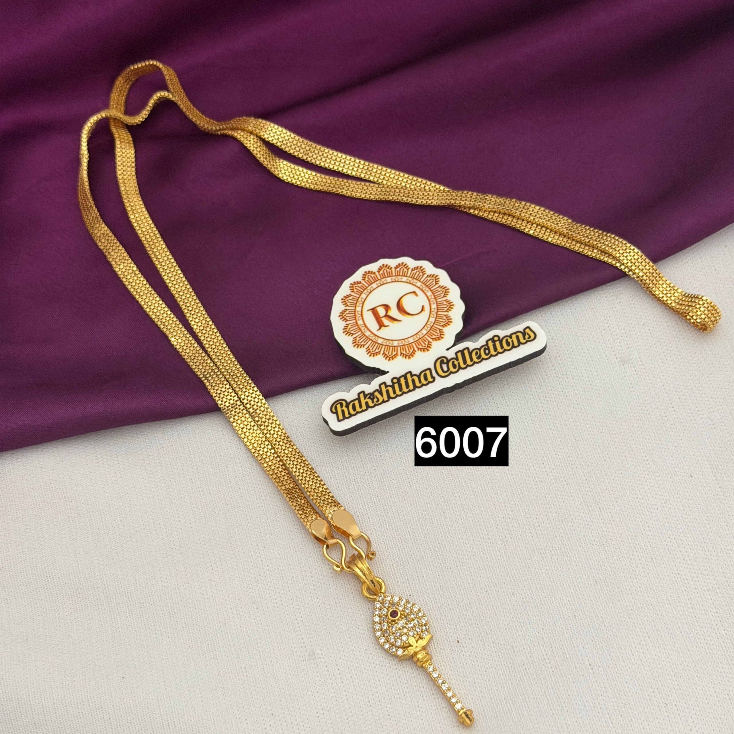 Dollar chain RC6007