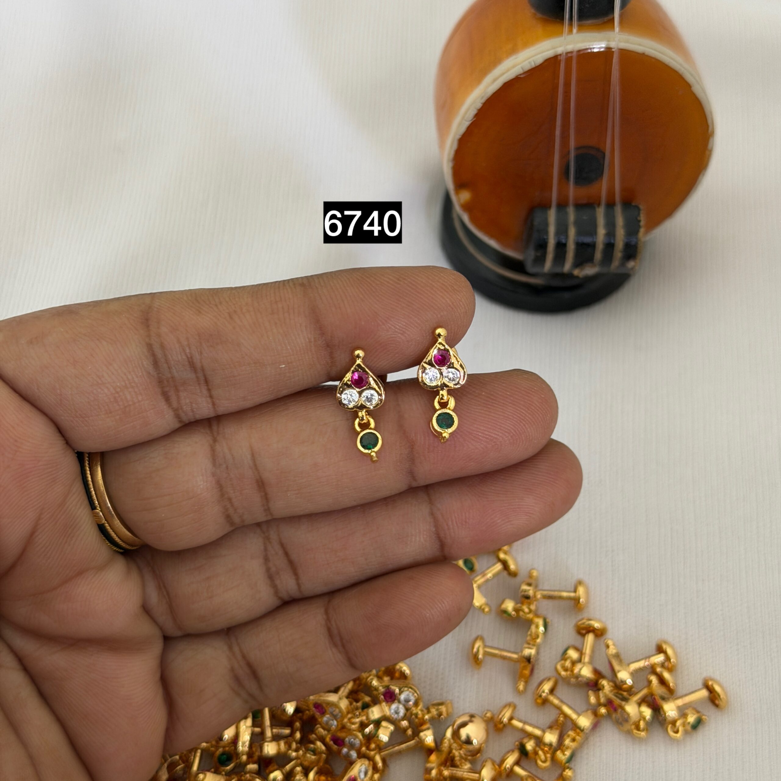 Kids stud RC6740
