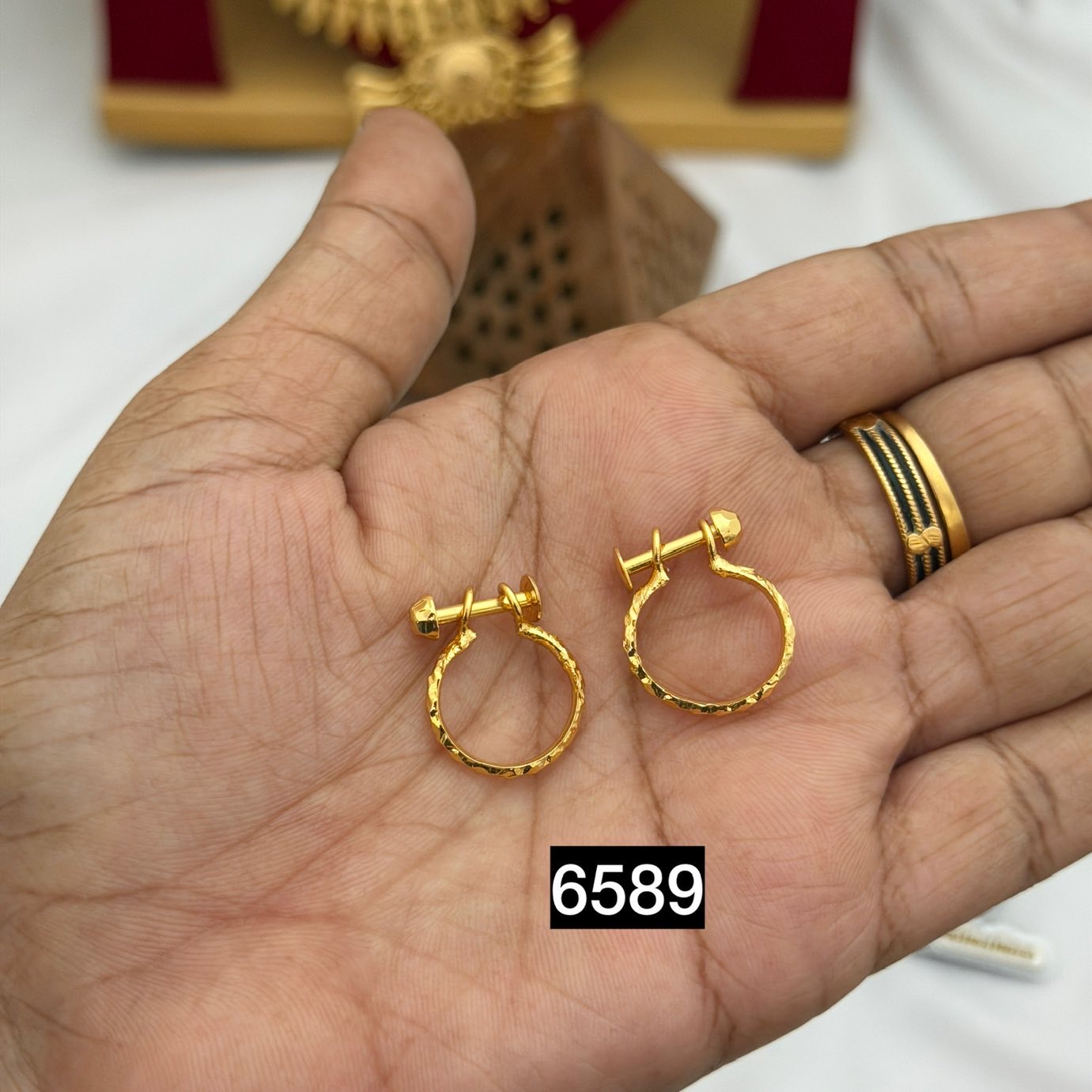 Bali stud RC6589