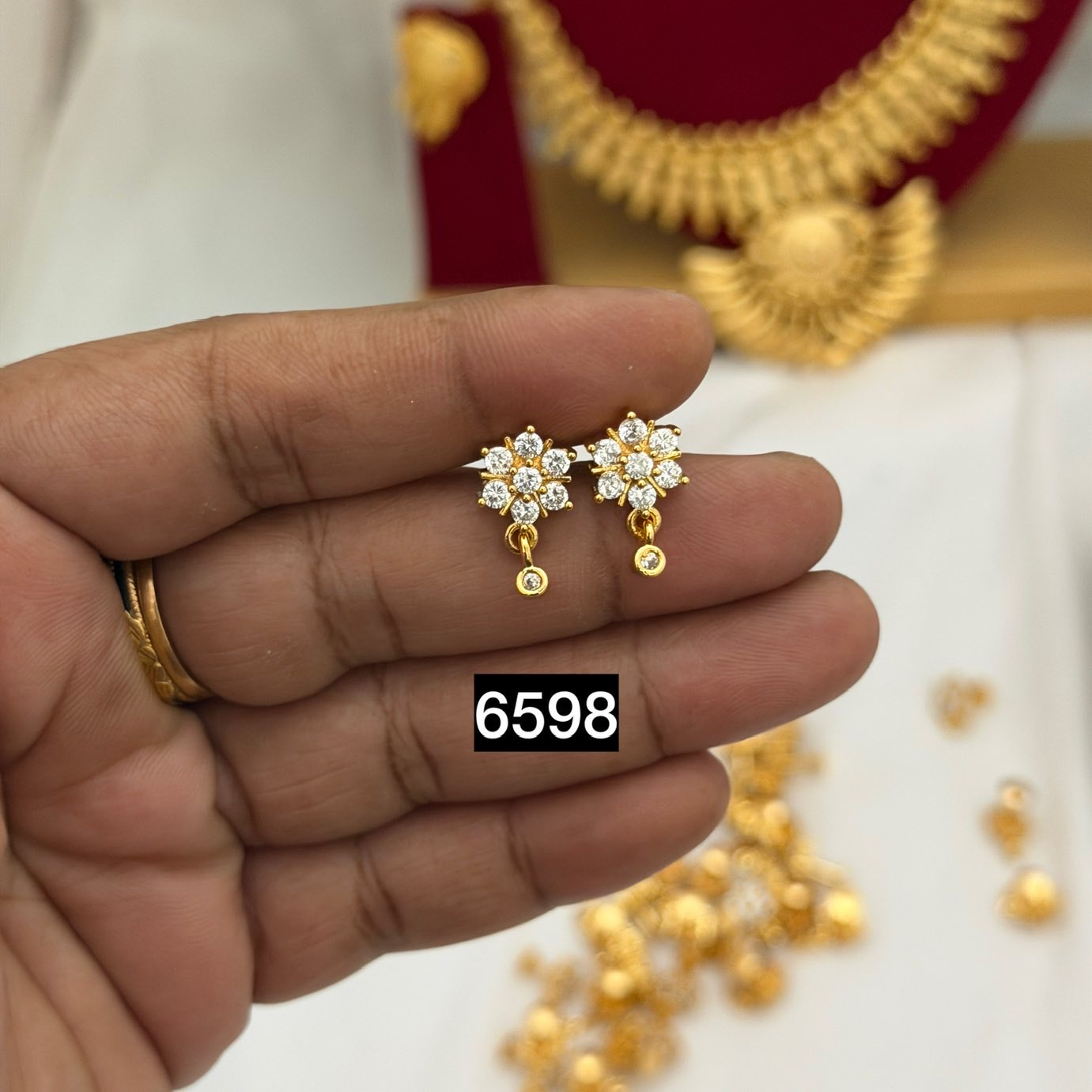 Diamond replica RC6598
