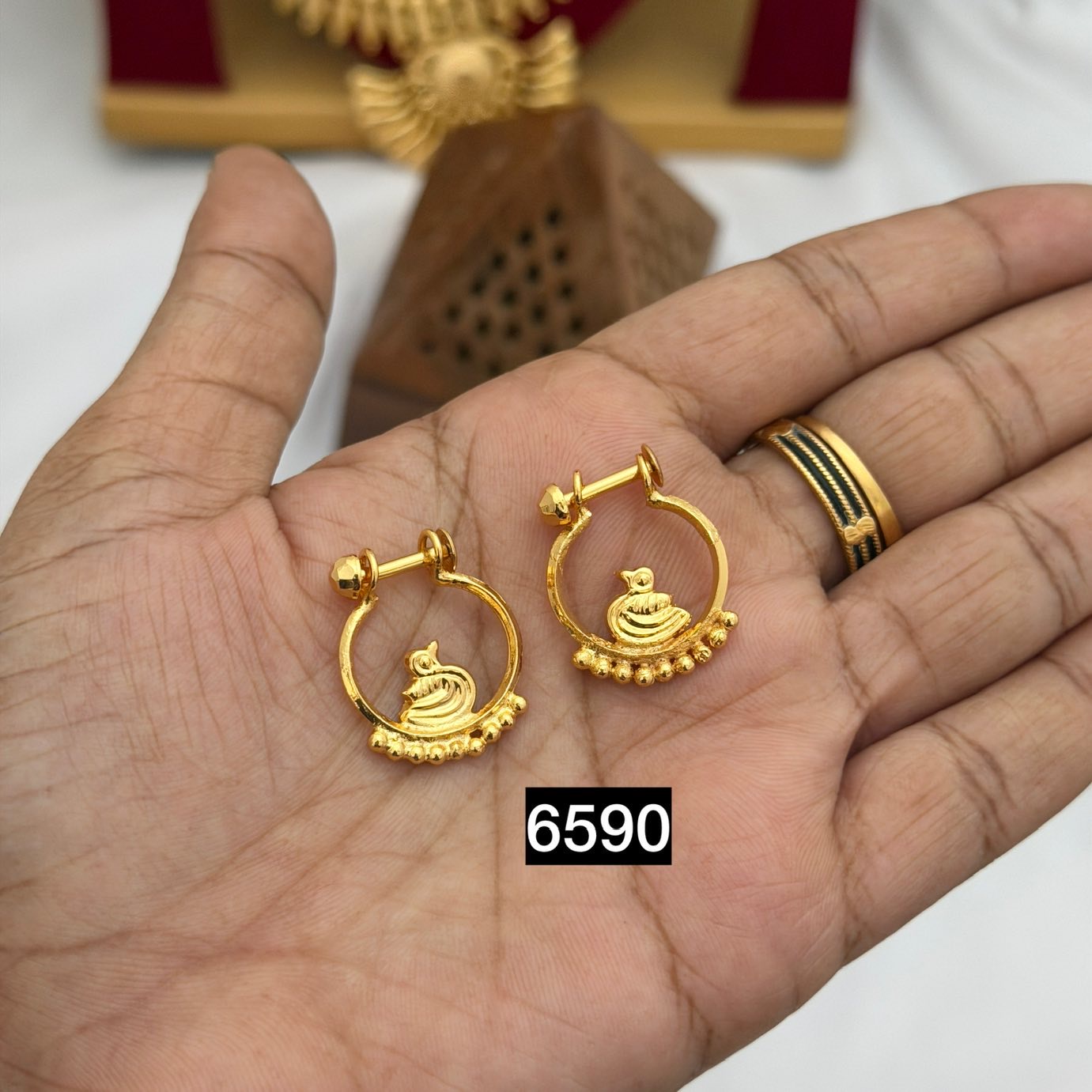 Bali stud RC6590