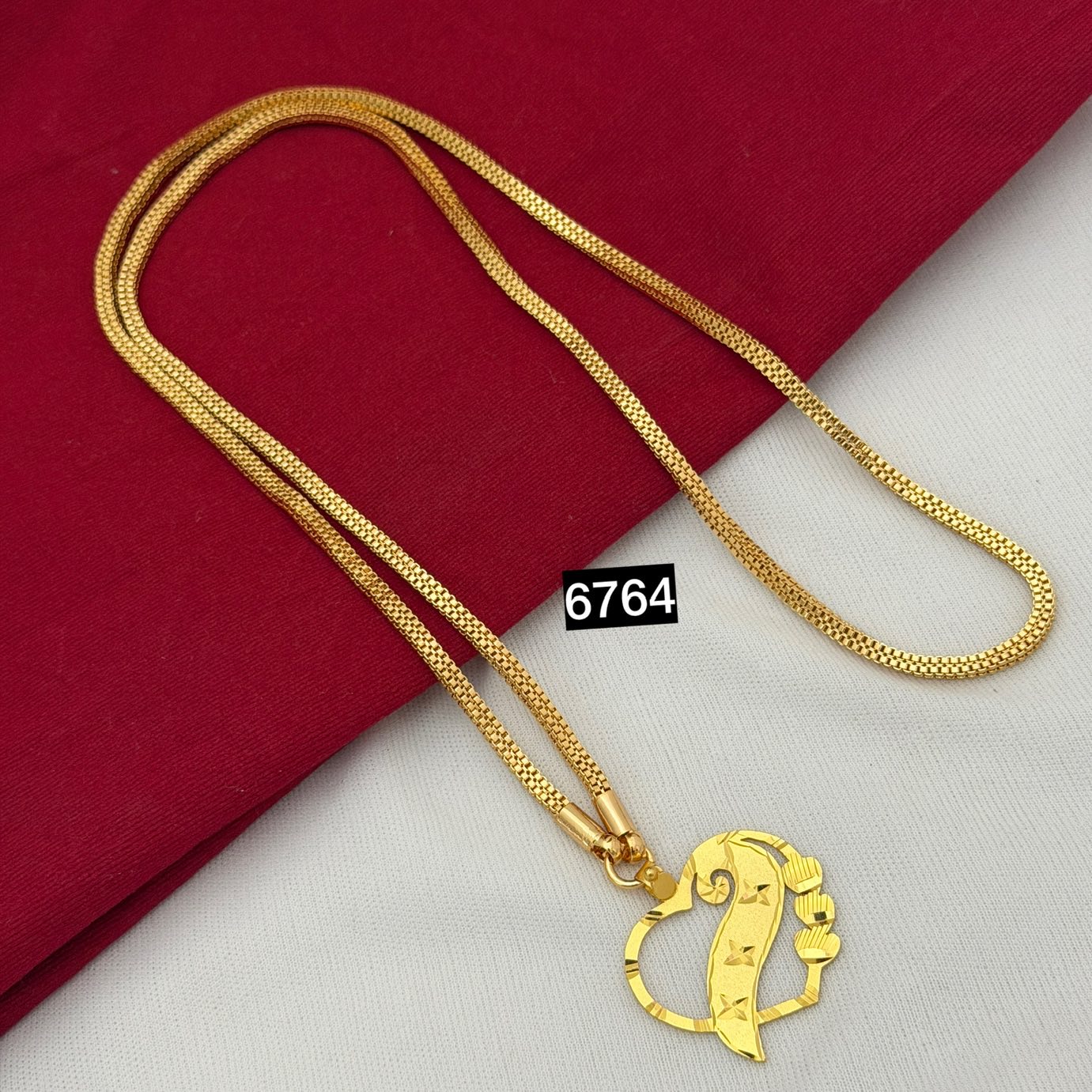Dollar chain RC6764