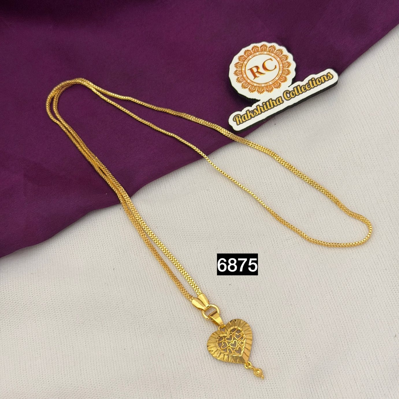 Dollar chain RC6875