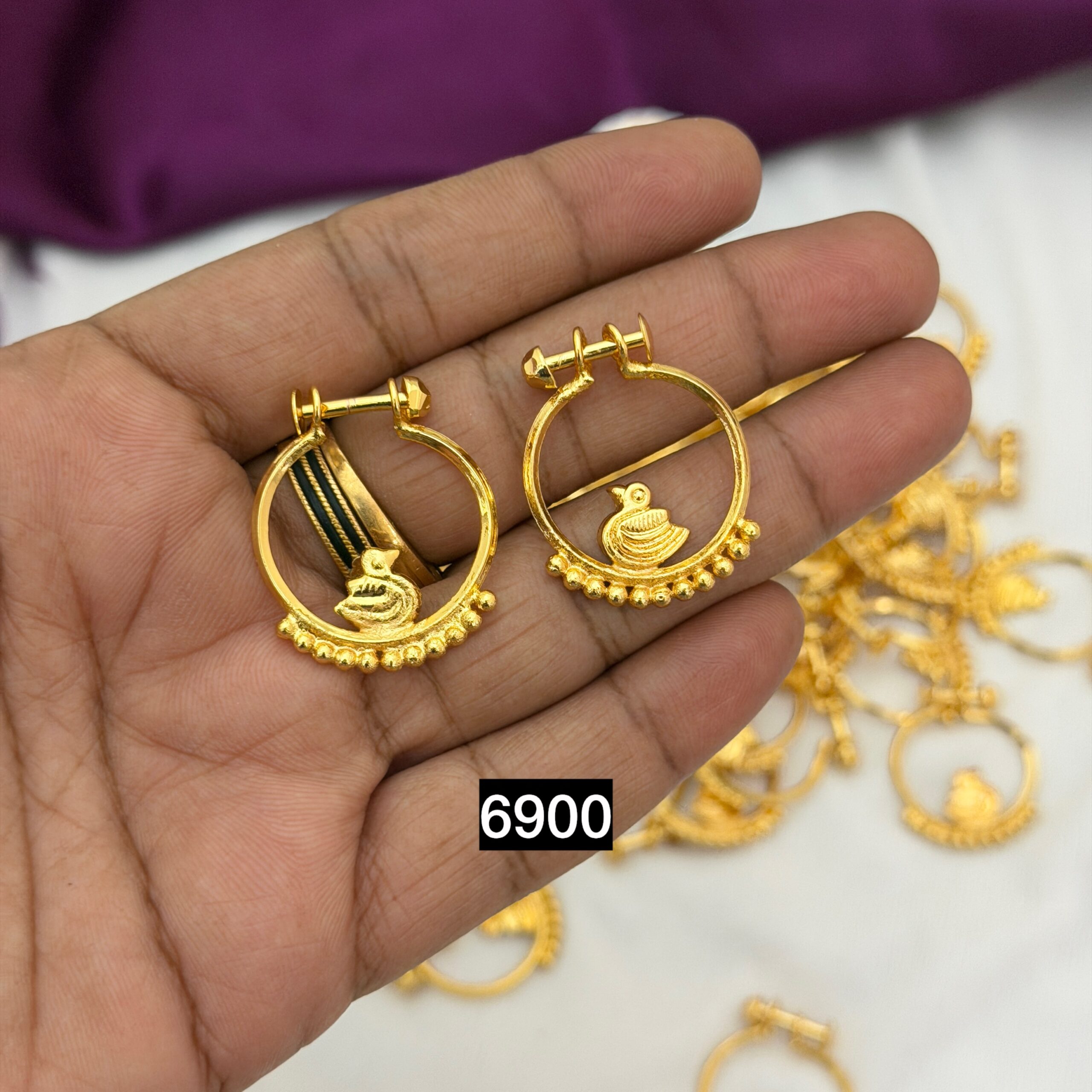 Bali stud RC6900