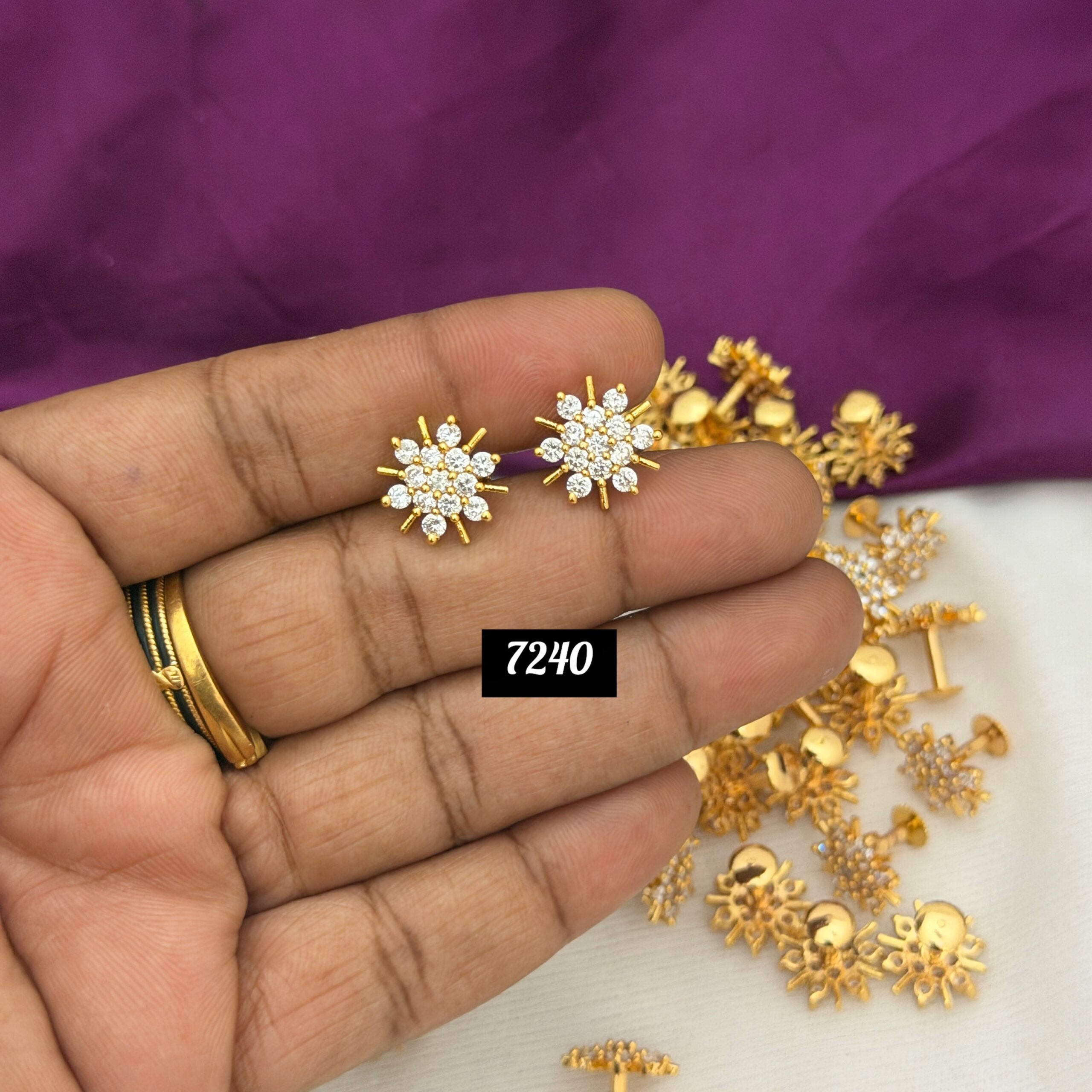 Diamond replica RC7240
