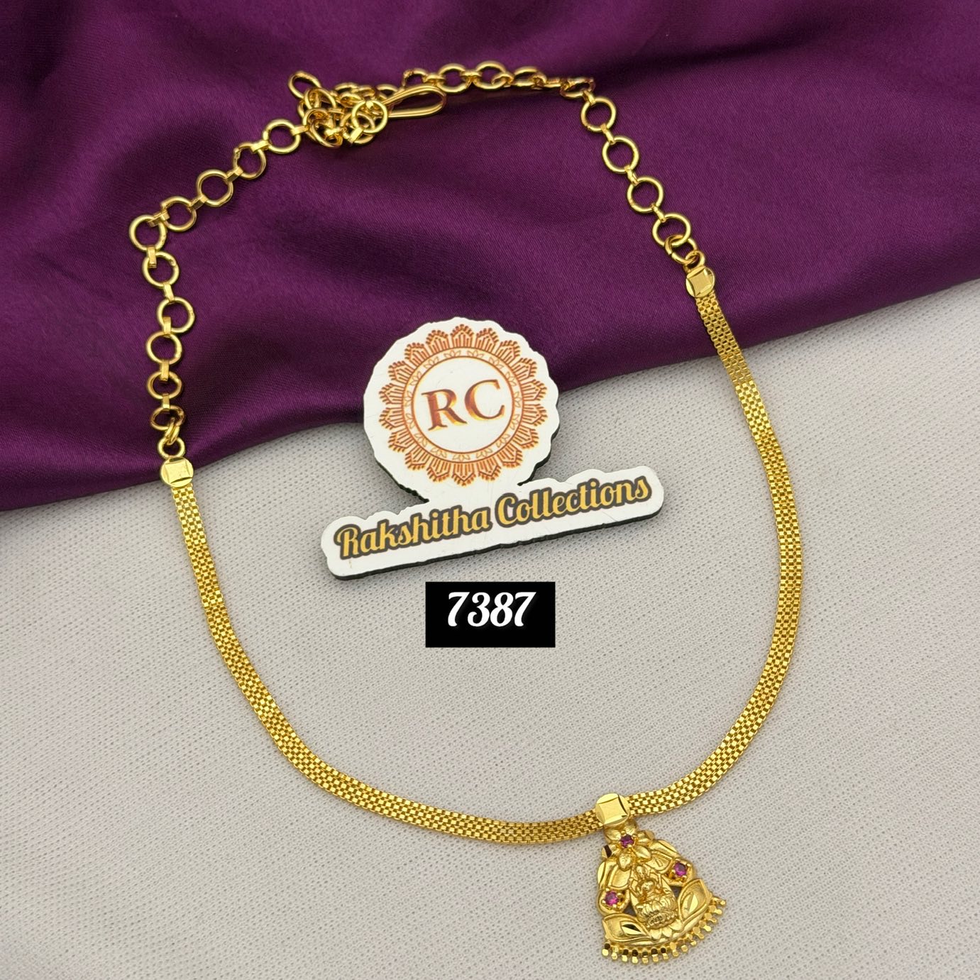 916 replica necklace RC7387